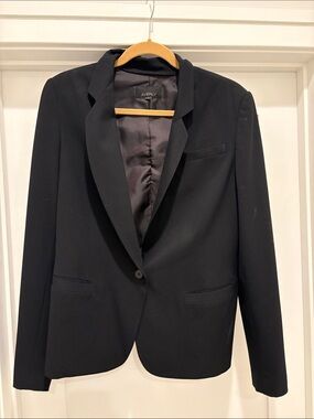 Averly Black Women's Single-Button Blazer